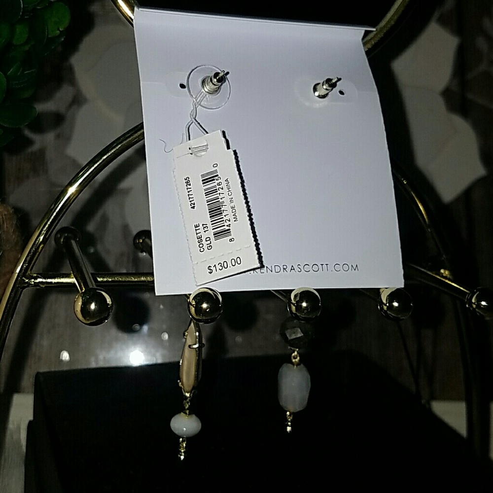 Kendra scott Cosette earrings - Picture 4 of 4